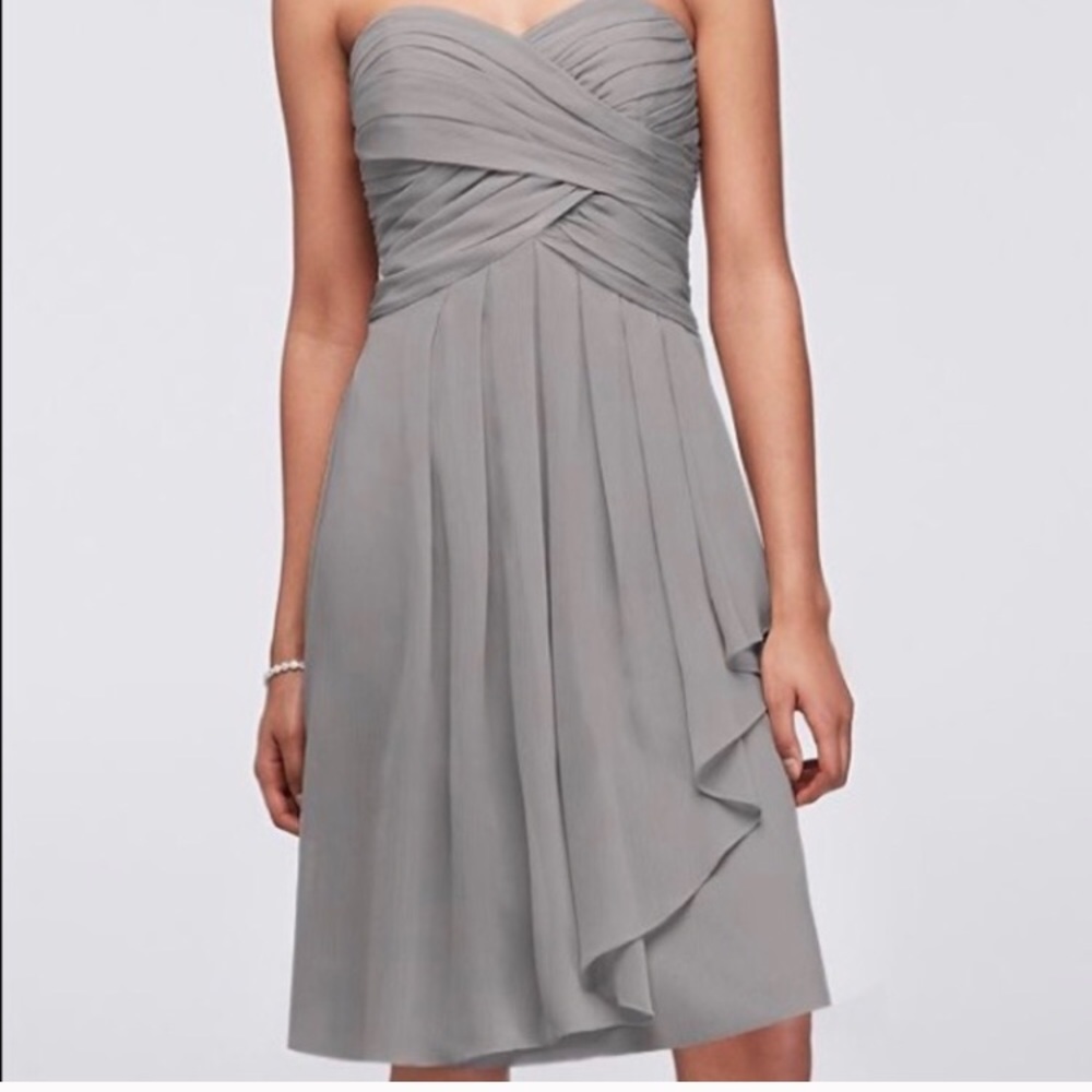 Strapless gray dress